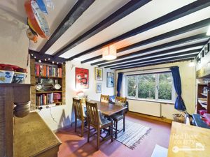 Breakfast Room- click for photo gallery